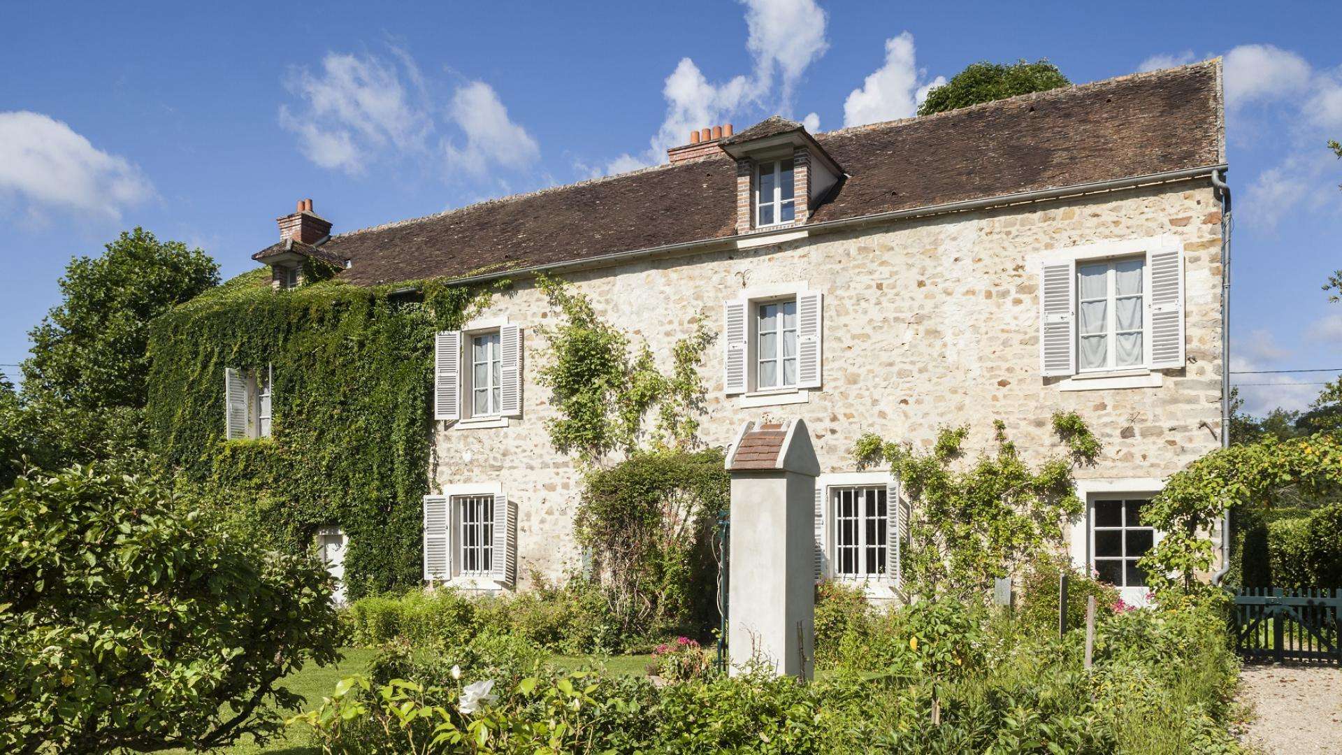 A visit to Musée Stéphane Mallarmé